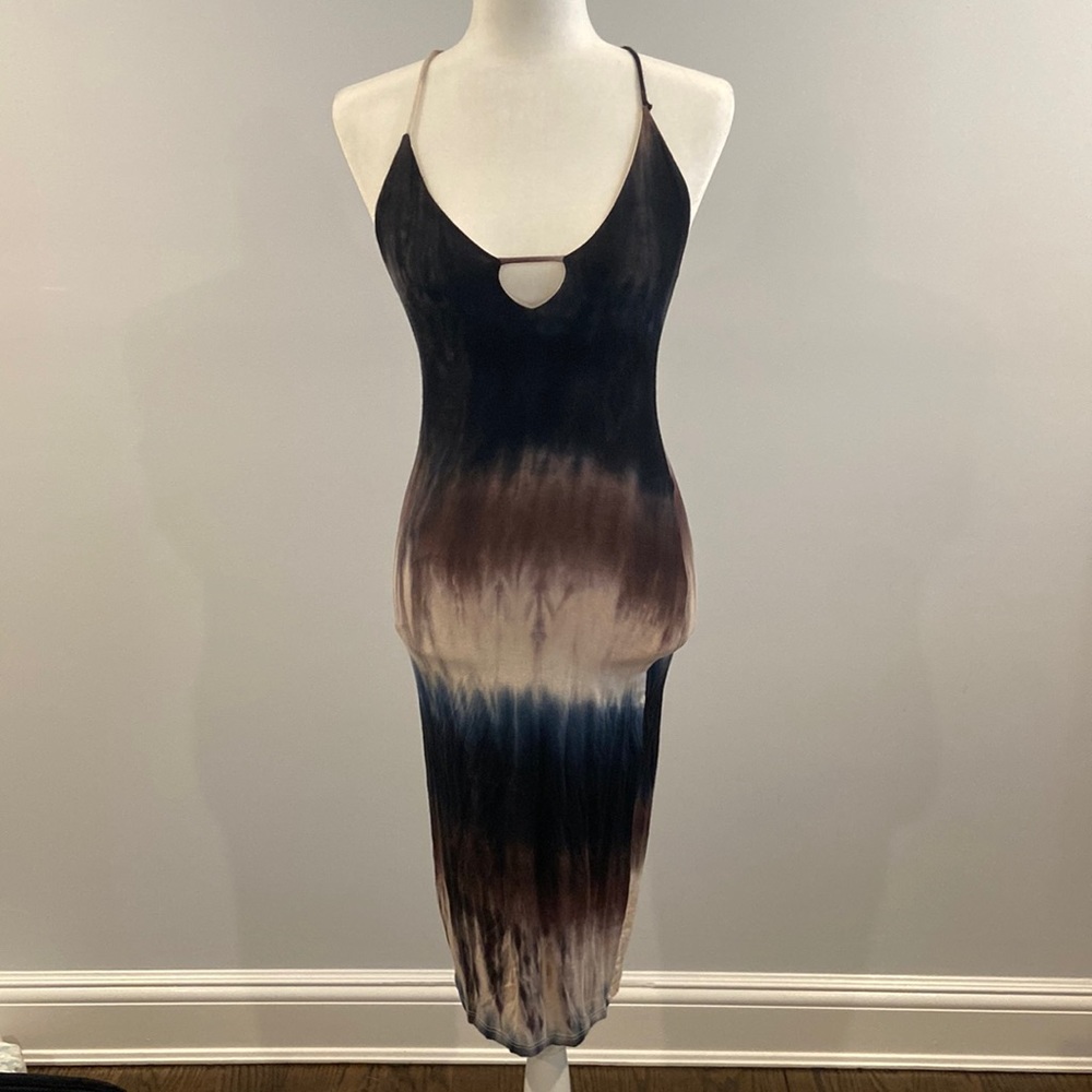 ☀️ A+ Ellen Ombré Dress